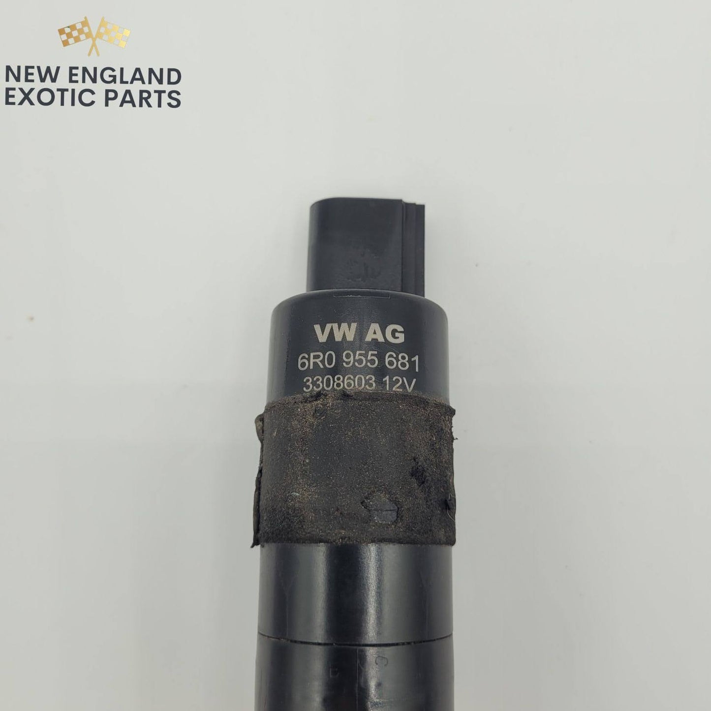 2015-2018 PORSCHE MACAN HEADLIGHT WASHER PUMP - 6R0955681