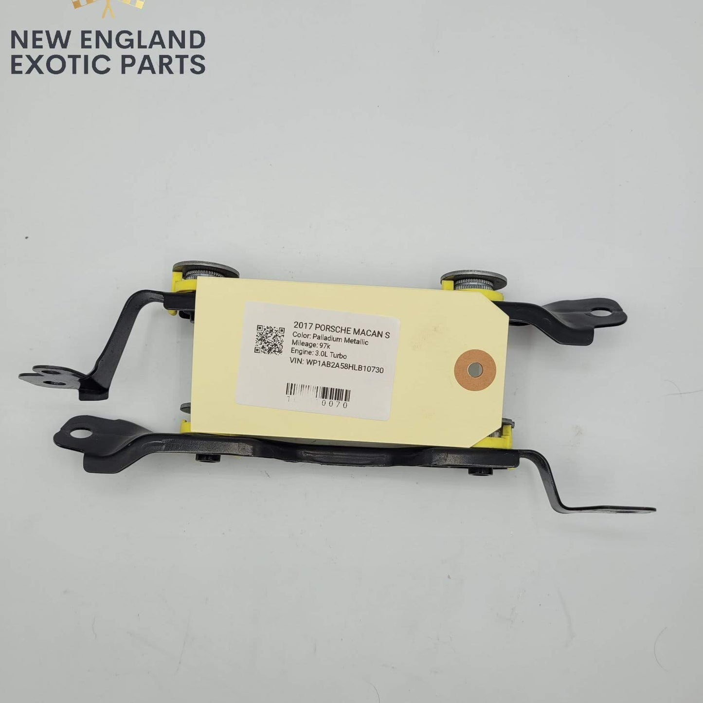 2015-2018 PORSCHE MACAN HEADLIGHT BRACKET SET - 95B941452C , 95B941451C