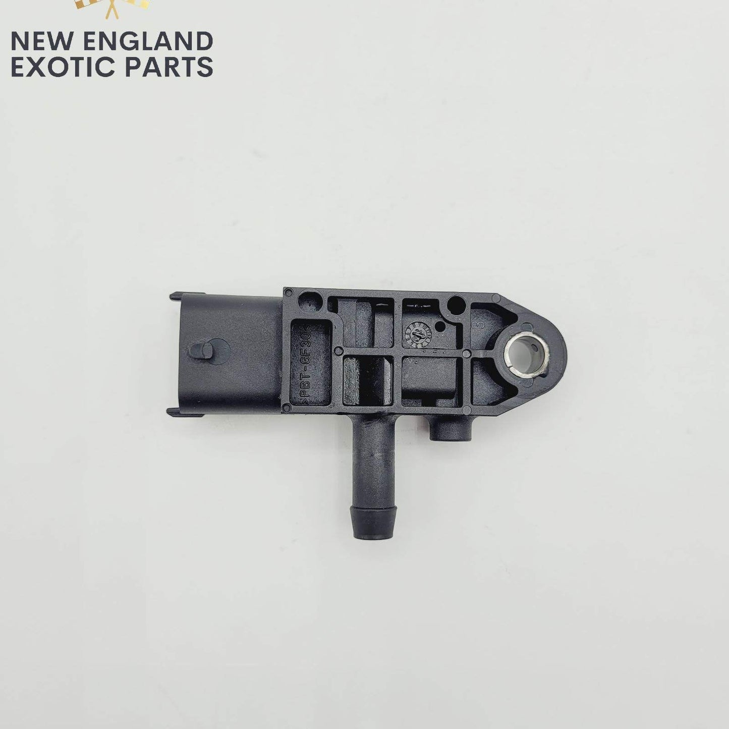 2015-2018 PORSCHE MACAN FUEL PRESSURE SENSOR - 7P5906051