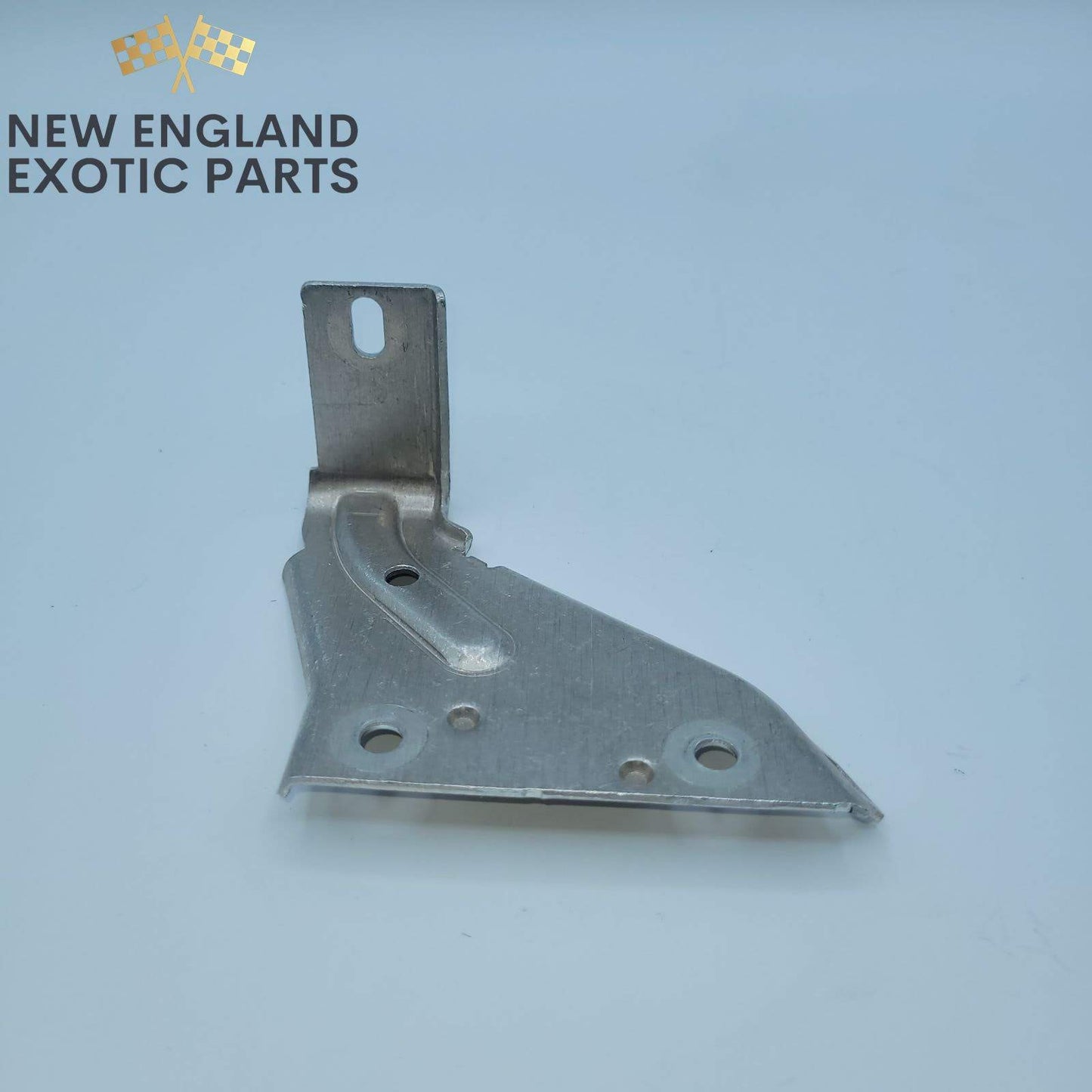 2015-2018 PORSCHE MACAN MOUNTING BRACKET - 8K1819079