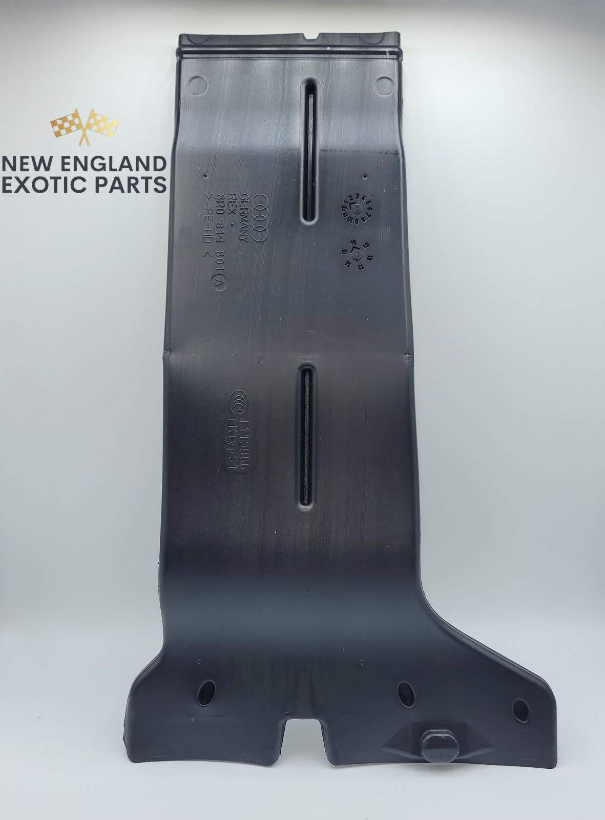 2015-2018 PORSCHE MACAN INTERIOR LEFT AIR DUCT CHANNEL - 8R0819801