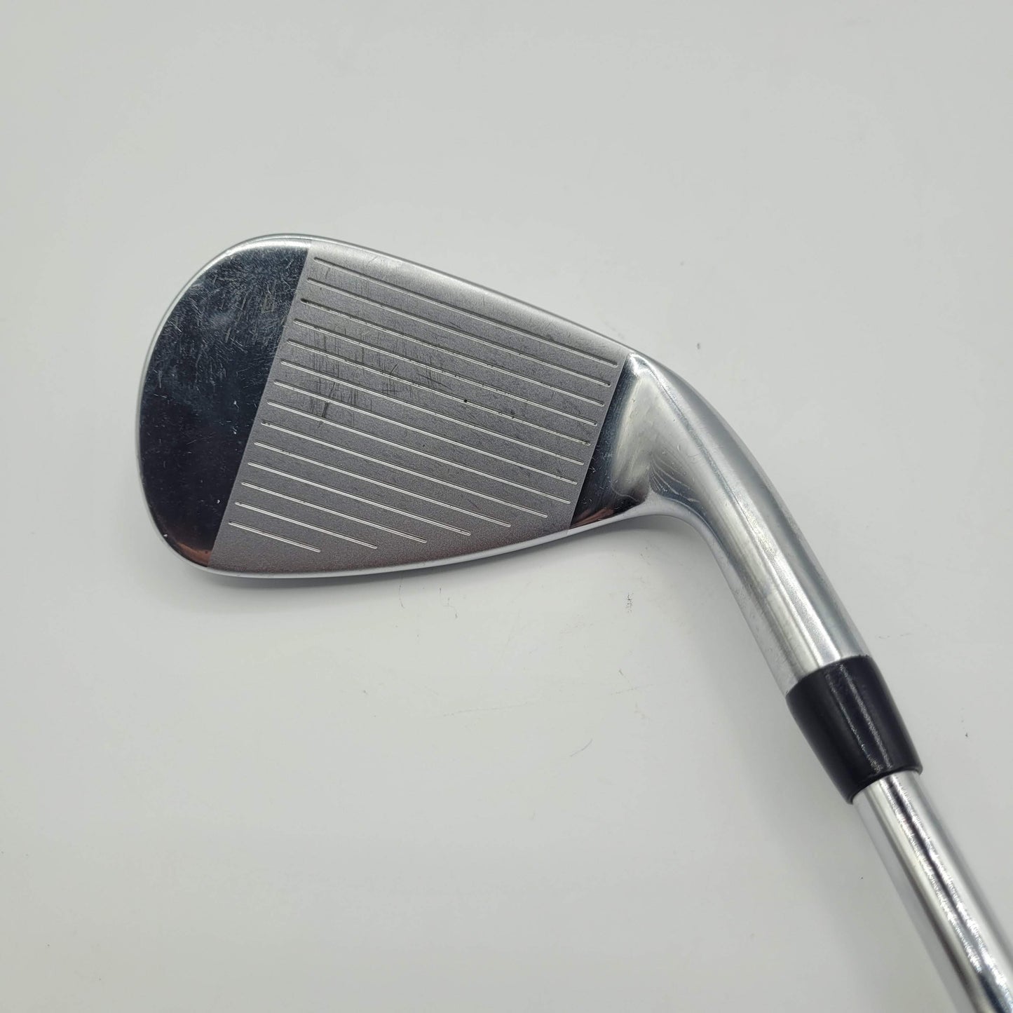TITLEIST T300 48 DEGREE APPROACH WEDGE Used Left Handed