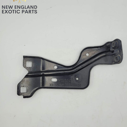 2015-2018 PORSCHE MACAN RADIATOR SUPPORT BRACKET - 95B807333A