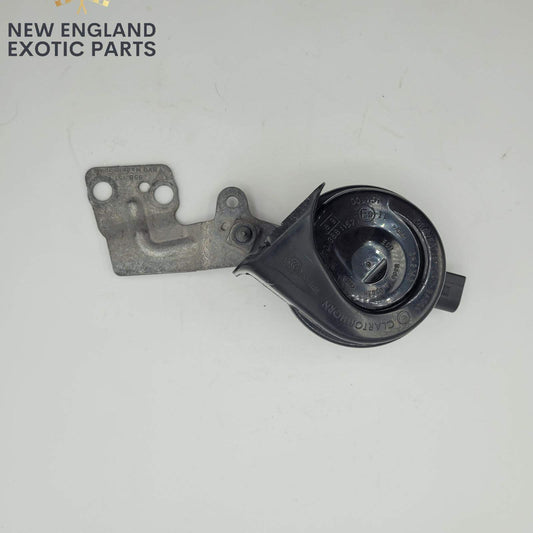 2015-2018 PORSCHE MACAN LEFT SIDE HIGH TONE NOTE HORN - 95B951211D