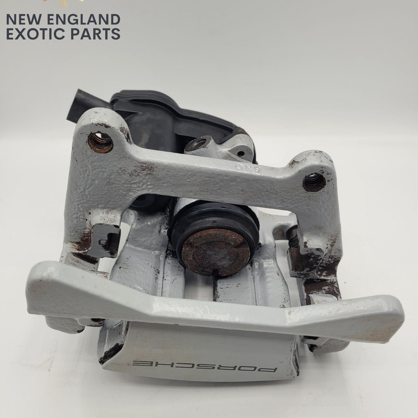 2015-2018 PORSCHE MACAN S 3.0L REAR BRAKE CALIPER SET - 95B615405E, 95B615406E