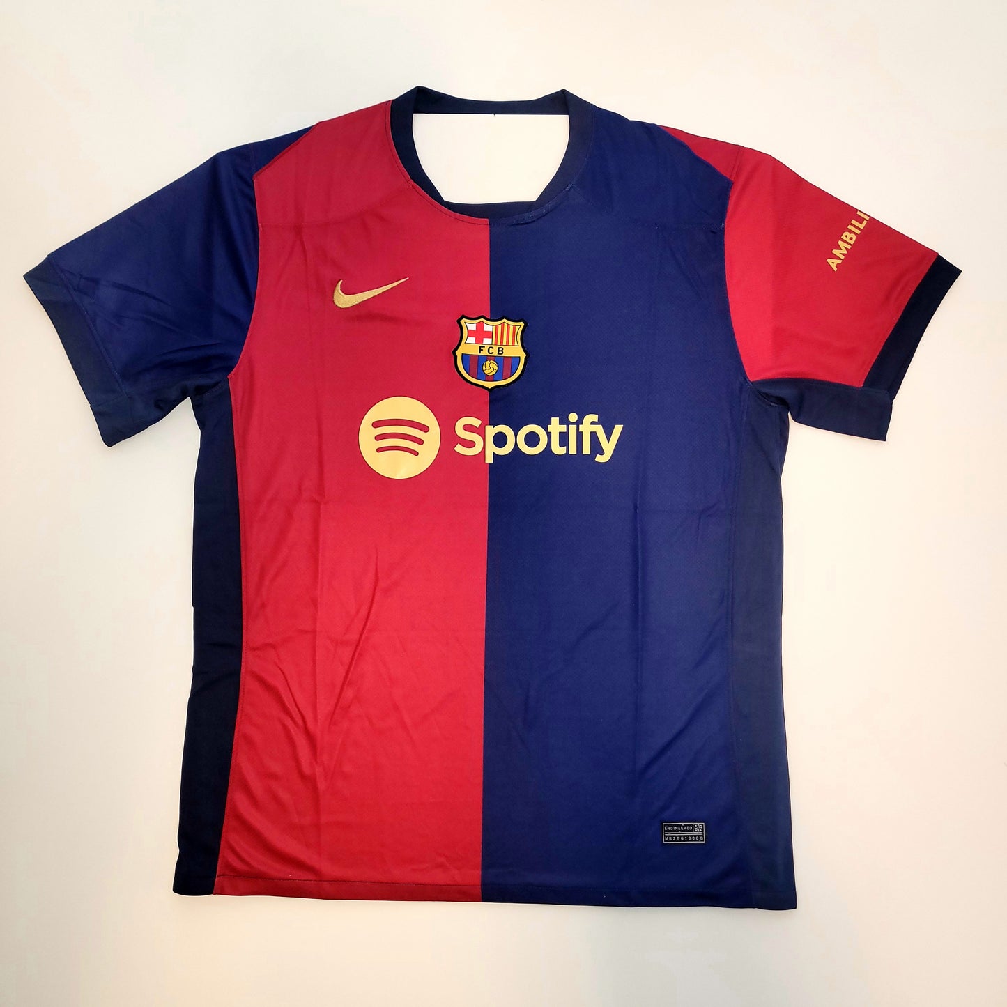LAMINE YAMAL SIGNED BARCELONA JERSEY BGS BECKETT DISPLAY FRAME