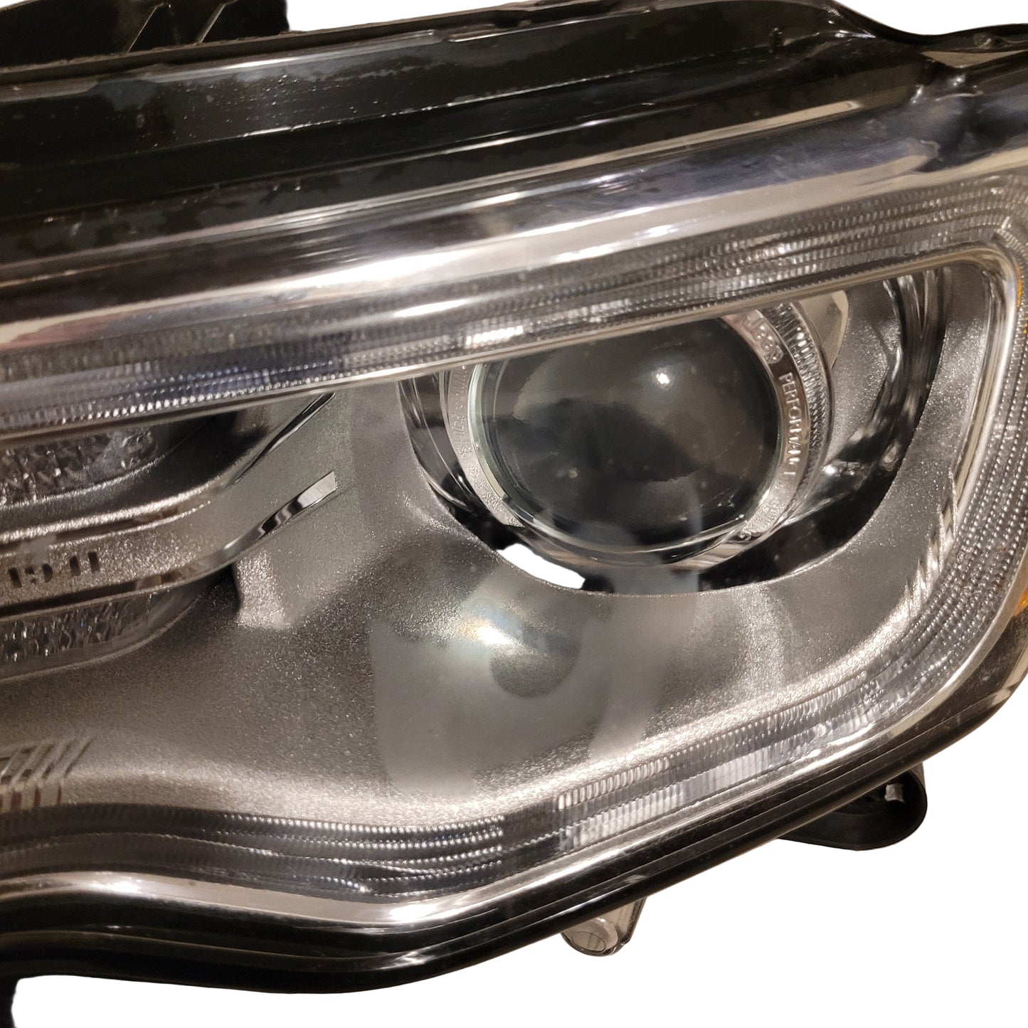 2012-2018 JEEP GRAND CHEROKEE WK2 DRIVER SIDE HID BIXENON HEADLIGHT GOOD CONDITION