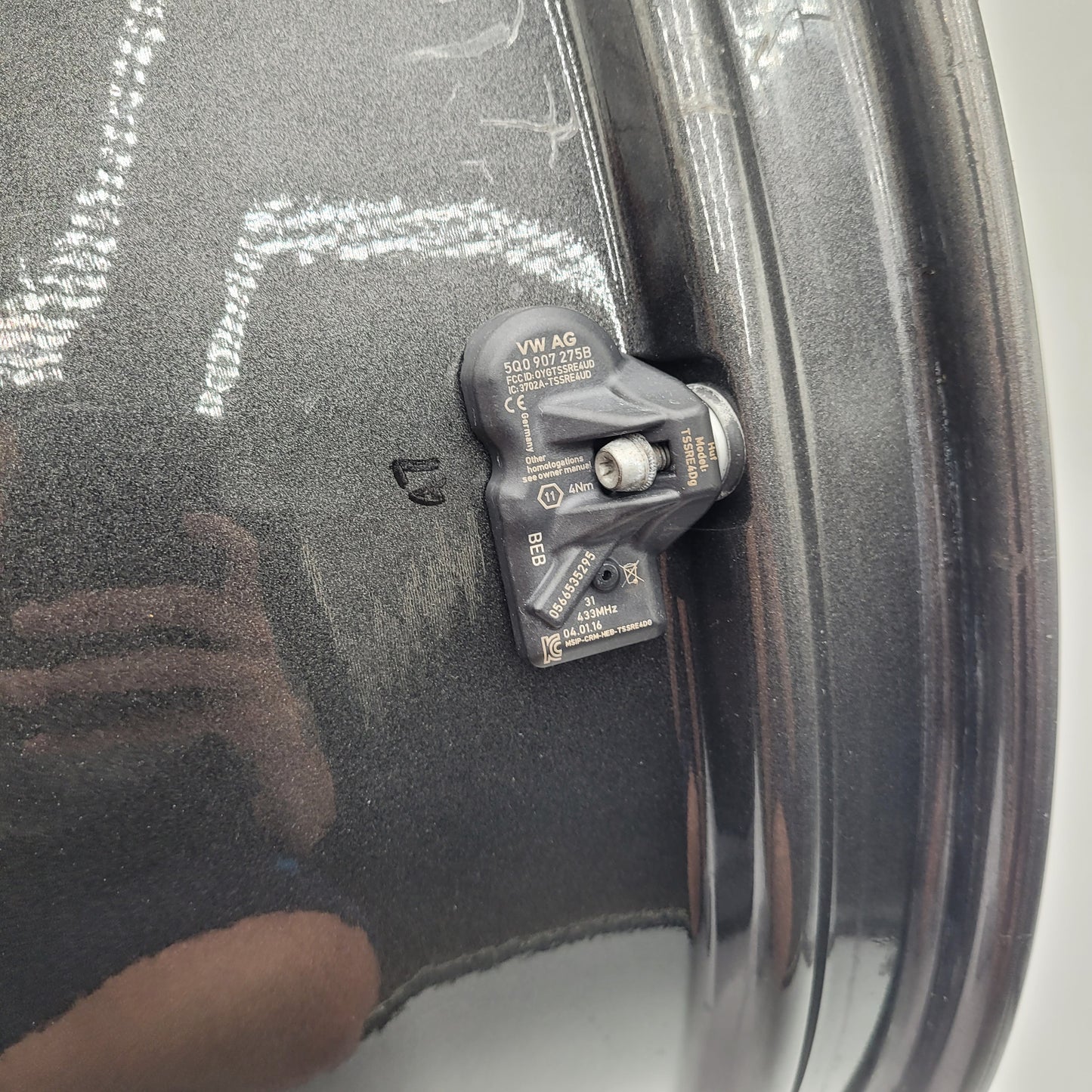 PORSCHE MACAN RIM #4