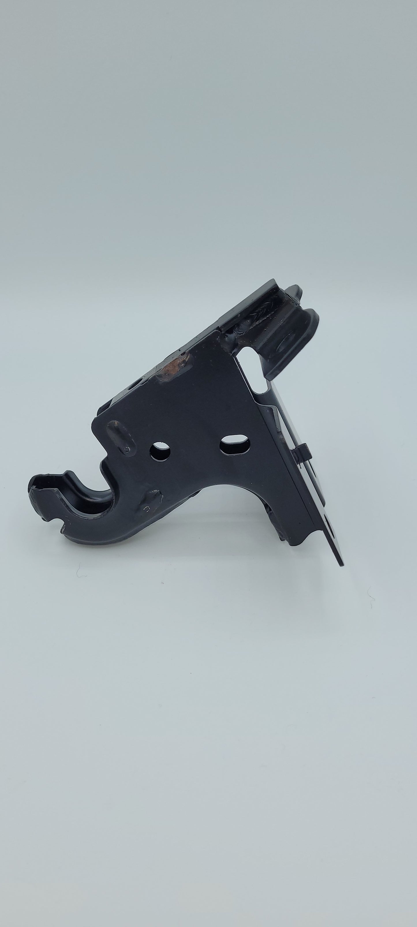 Porsche Macan Rear Seat Bracket - 95B886185