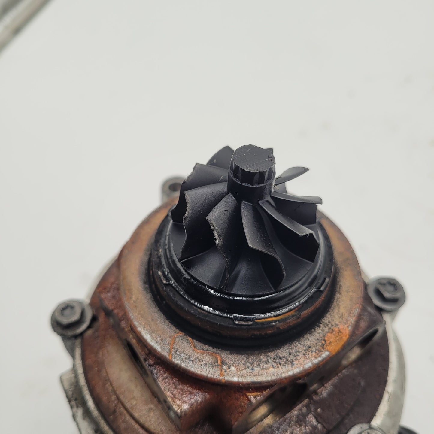 PORSCHE MACAN TURBO CORE